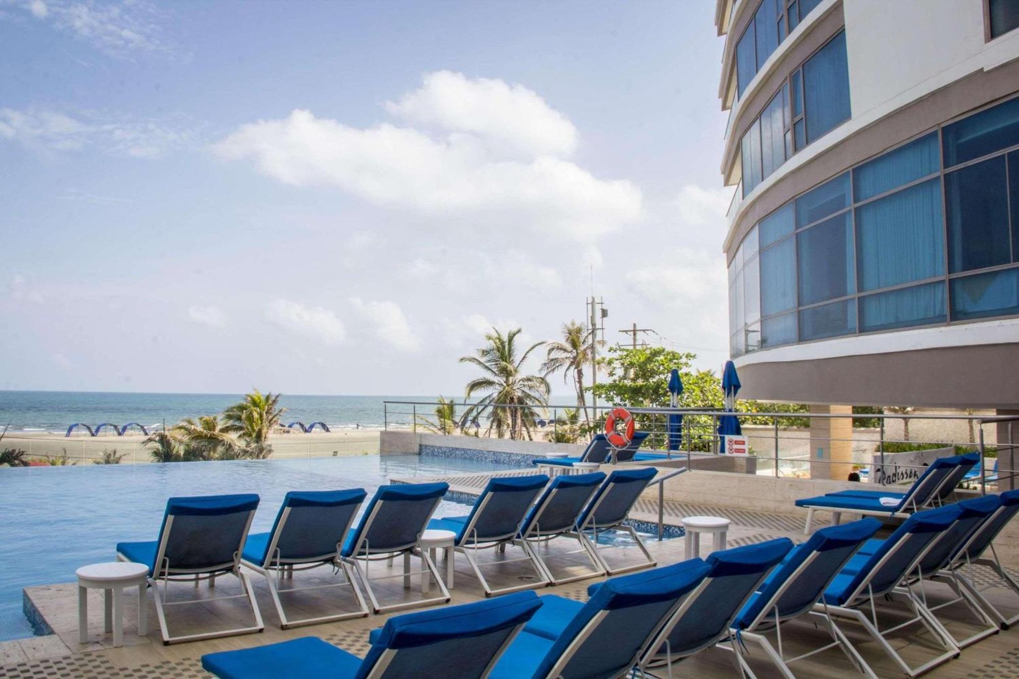 Radisson Cartagena Ocean Pavillion Hotel Экстерьер фото